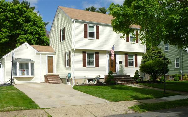  Saugus MA Open Houses | Open Homes | CPC Open Houses, NEW TO THE MARKET! First open house!  Fantastic yard!  Move right in!  Excellent