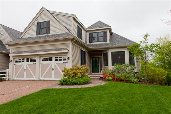 14 Bayberry Ln