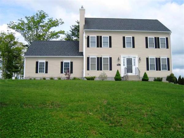 76 Victoria Ln