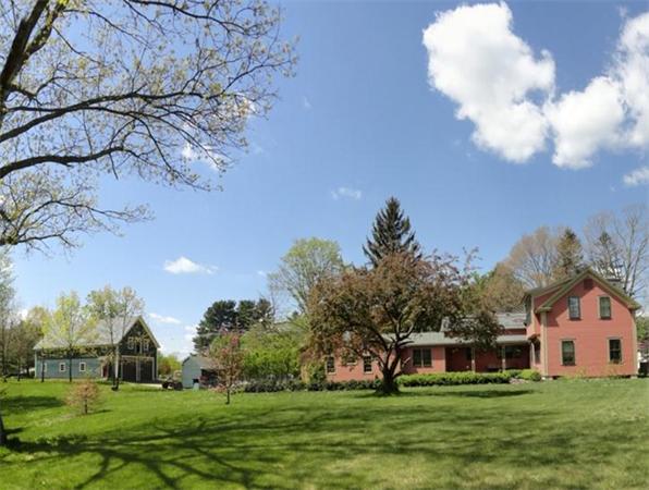 10 White Pond Rd
