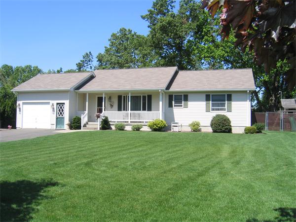 66 Dejordy Ln