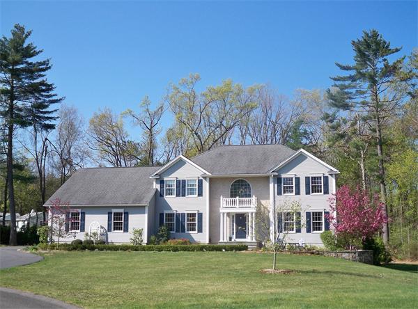 22 Overlook Dr