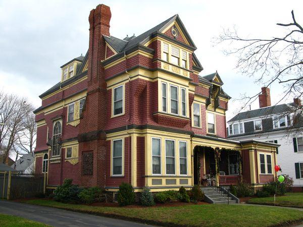 48 Nahant Street
