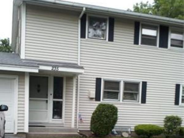 235 Greenwood Ter