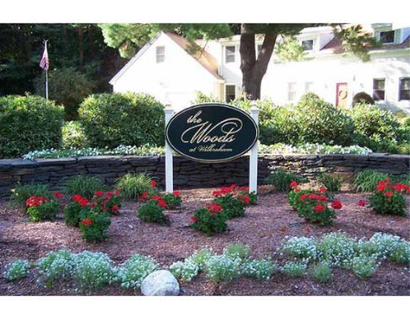 84 High Pine Cir