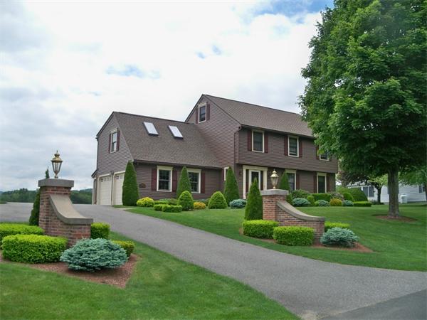 105 Plain Rd