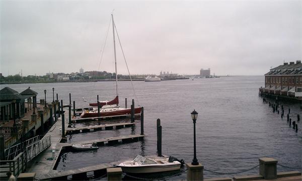 Lofts.com apartments, condos, coops, houses & commercial real estate - Waterfront Lofts (Condo)