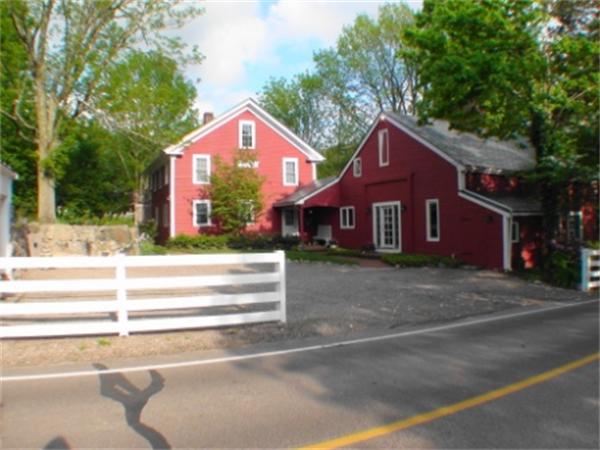 436 High St