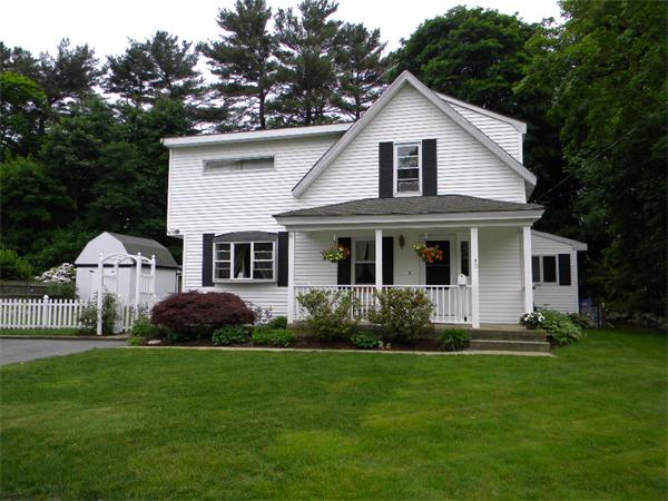 Single Family Home for Sale, ListingId:19522058, location: 40 Oakland St Stoughton 02072