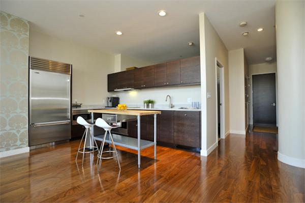 Lofts.com apartments, condos, coops, houses & commercial real estate - Back Bay Lofts (Condo)