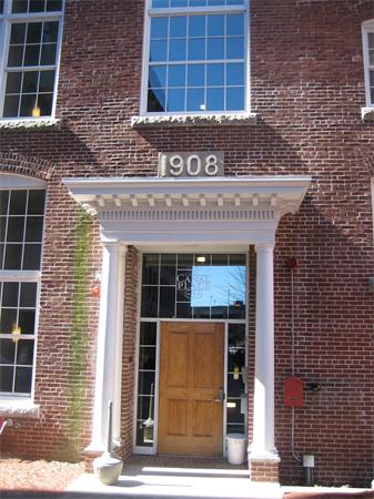 Lofts.com apartments, condos, coops, houses & commercial real estate - Lowell Lofts (Condo)