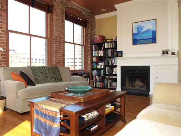 Lofts.com apartments, condos, coops, houses & commercial real estate - Back Bay Lofts (Condo)