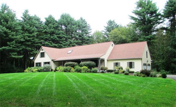 26  Donnelly Drive,  Dover, MA