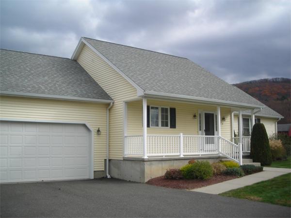 4  Lazy D Drive,  Easthampton, MA