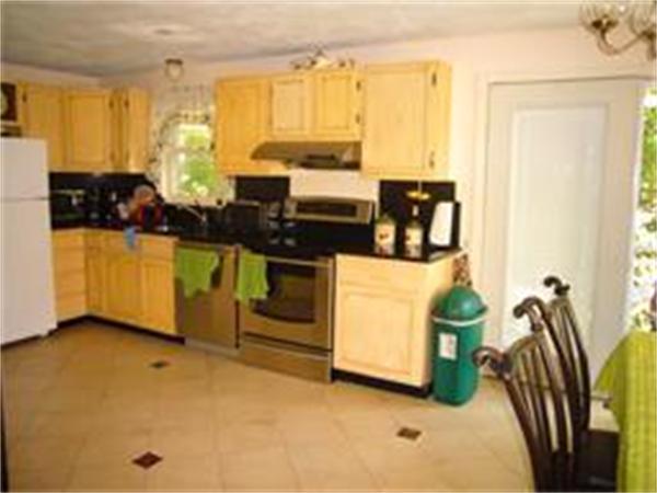 50  Winnepurkit Ave,  Lynn, MA