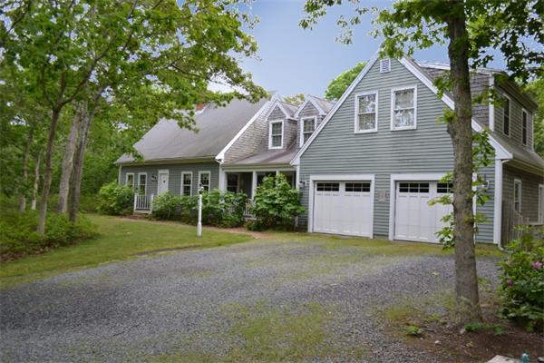 10  Meshaket Way,  Oak Bluffs, MA