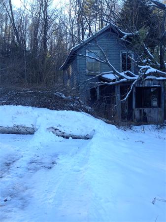 46  Dry Hill Rd,  Montague, MA