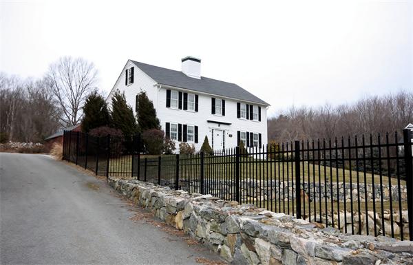180  Farm Rd,  Marlborough, MA