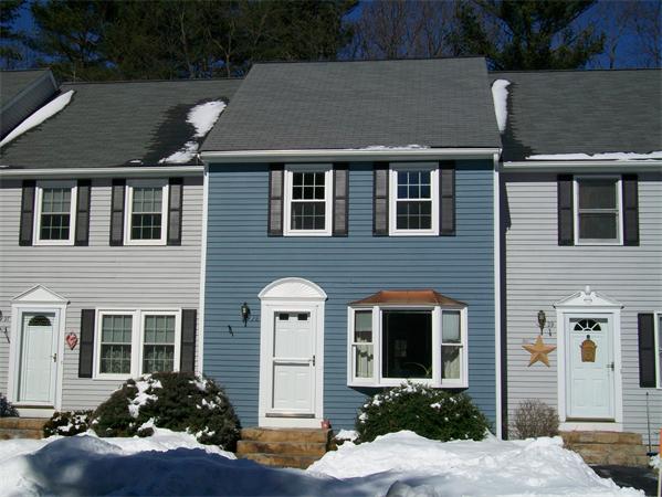 8 Spruce Tree Ln, Norton, MA 02766
