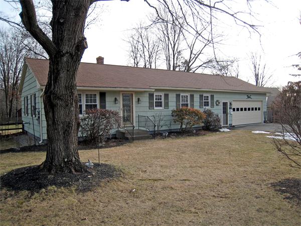 6  Willmark Ave,  Montague, MA