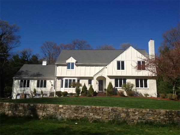 24  Grand Hill Drive,  Dover, MA