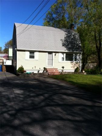 832  Shawsheen St,  Tewksbury, MA