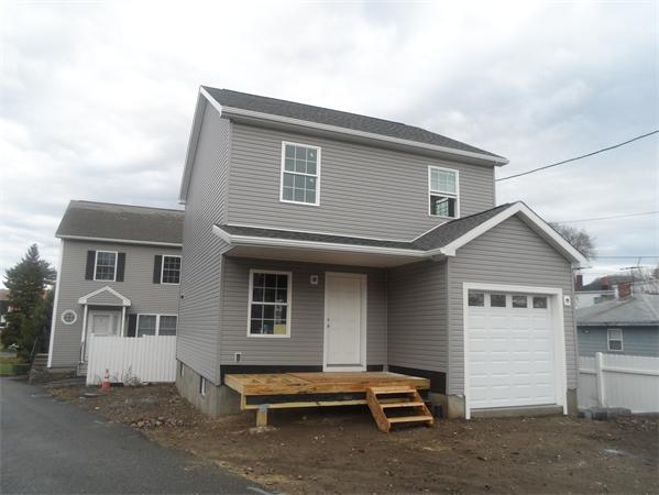 13  Andover St,  Peabody, MA