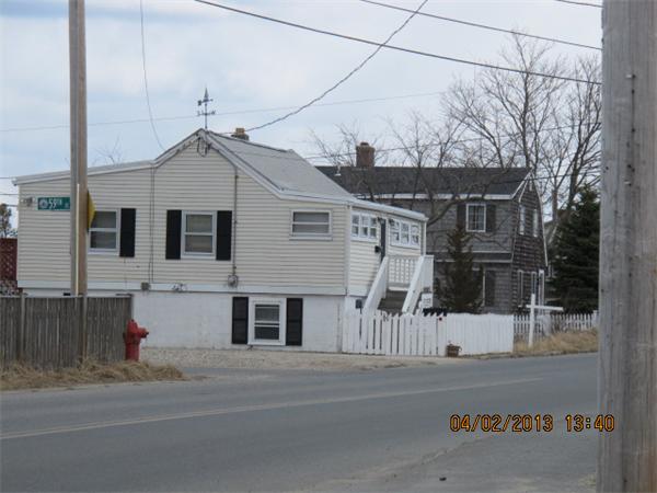 168 Northern Blvd, Newburyport, MA