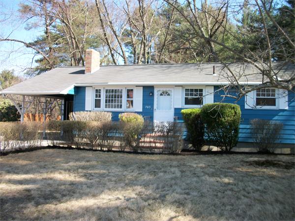 705  Shawsheen St,  Tewksbury, MA