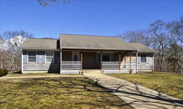 1  Hollow Way,  Edgartown, MA