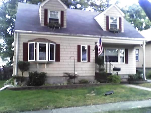 7  Columbia Blvd,  Peabody, MA