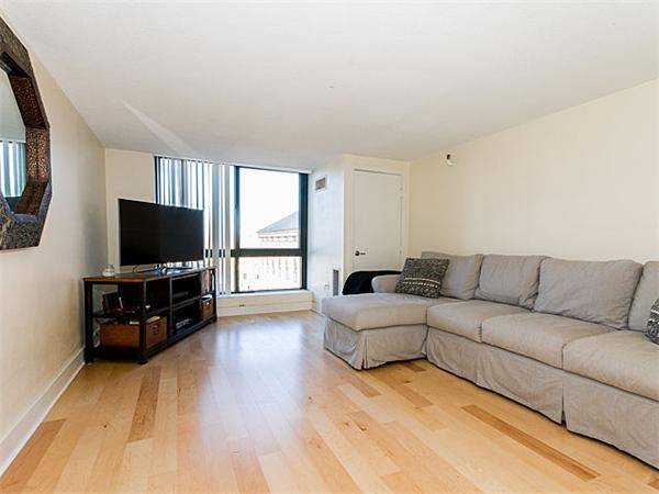 Lofts.com apartments, condos, coops, houses & commercial real estate - Charlestown Lofts (Condo)