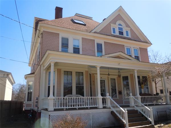 $299,900 - 4Br/3Ba -  for Sale in Merrimac