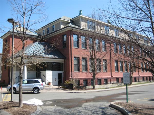 Lofts.com apartments, condos, coops, houses & commercial real estate - Brookline Lofts (Condo)