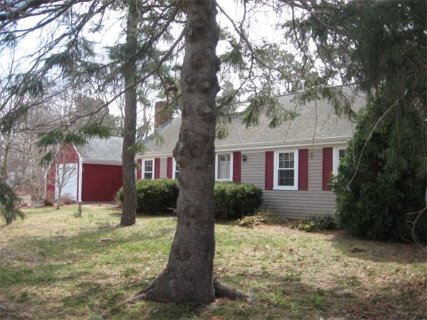 53 Captain Lothrop Rd, Yarmouth, MA