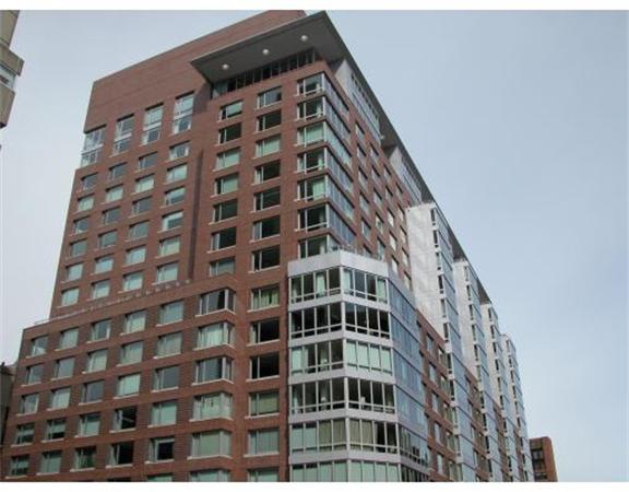 Lofts.com apartments, condos, coops, houses & commercial real estate - Back Bay Lofts (Condo)