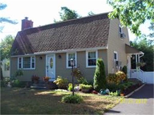 28  Pomeroy St,  Easthampton, MA