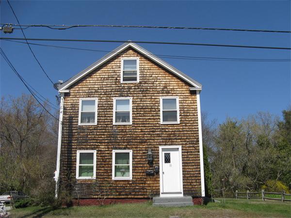 11  Pleasant St,  Salisbury, MA