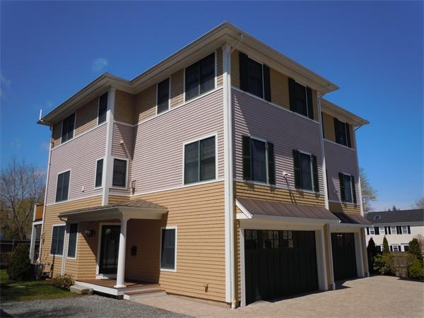 $799,900 - 3Br/4Ba -  for Sale in Newburyport