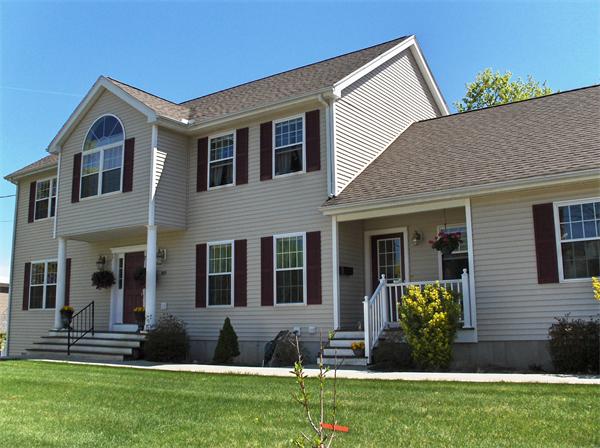 80  Union St,  Marlborough, MA
