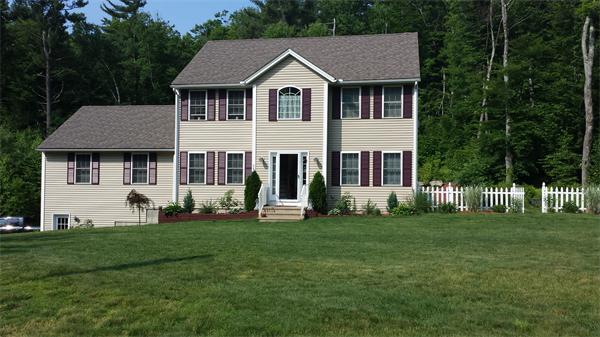 682  Ashburnham Hill Rd,  Fitchburg, MA