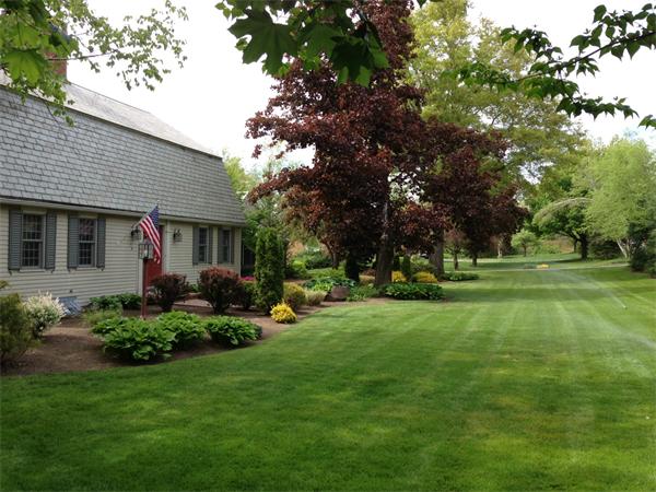 74  Florence Rd,  Easthampton, MA