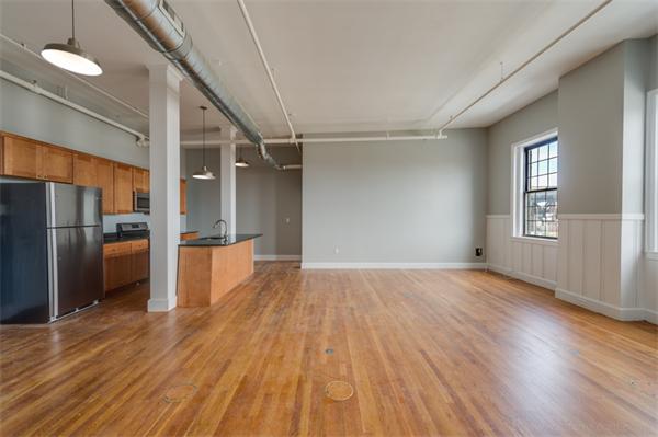 Lofts.com apartments, condos, coops, houses & commercial real estate - Charlestown Lofts (Apartment)
