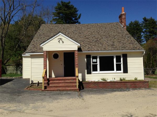 8  Ducharme Rd,  Tyngsborough, MA