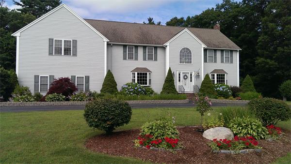 7  Teddy Dr,  Avon, MA
