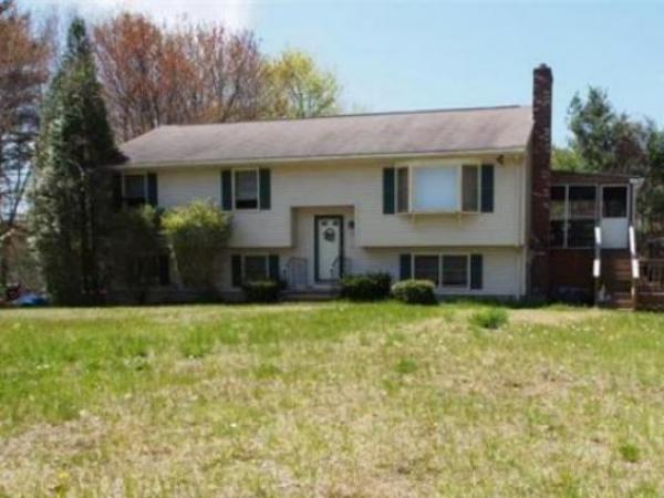 250  Marston St,  Tewksbury, MA