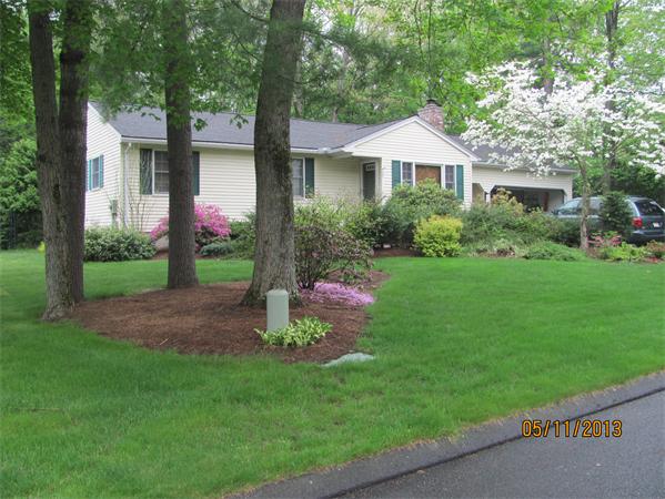 22  Carillon Cir,  Easthampton, MA