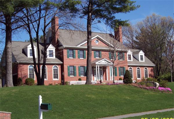 31  Danielle Dr,  Tewksbury, MA