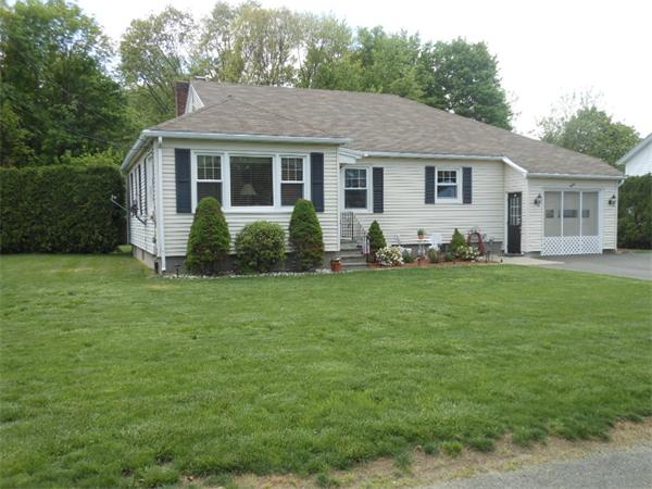 28  Pepin Avenue,  Easthampton, MA