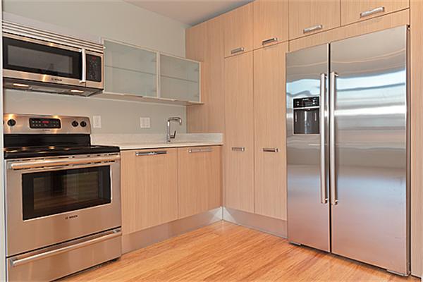 Lofts.com apartments, condos, coops, houses & commercial real estate - South End Lofts (Condo)
